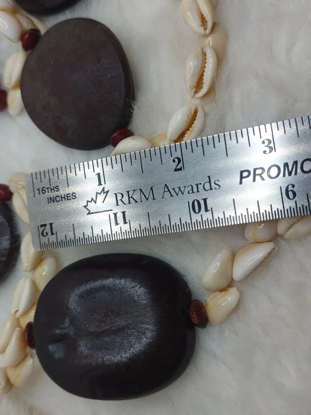 Vintage Hawaiian-Style Cowrie Shell Necklace with Large Dark Wood Seed Beads - Picture 6 of 6